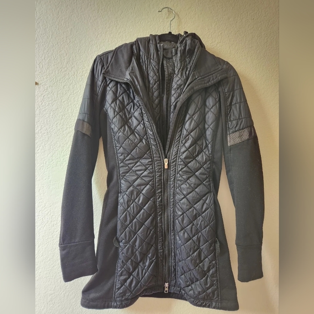 Athleta Rock Springs Quilted Hood Jacket sz XS